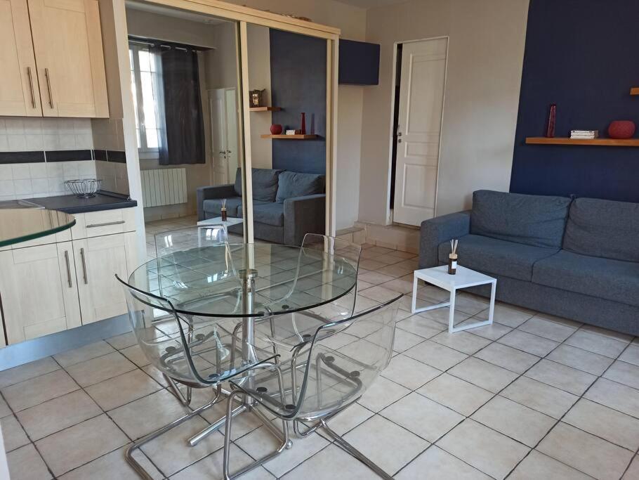 Charmant 2 Pieces, A Deux Pas Du Centre Apartment Menton Exterior photo